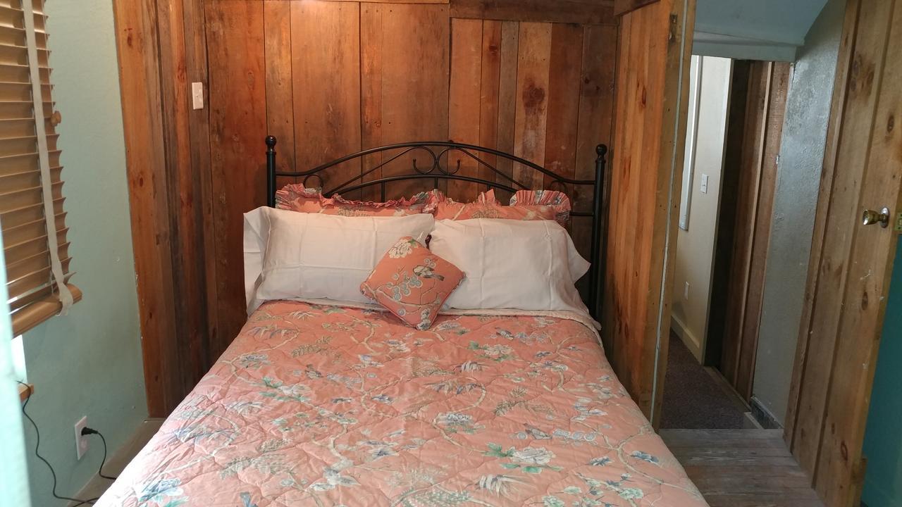 Arrowmont Stables & Cabins Cullowhee Bagian luar foto